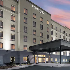 Hotel Courtyard By Marriott Seattle Airport ***